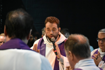 Foto - Botucatu 170 anos - Missa Campal e Show com o cantor Thiago Brado