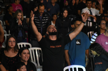 Foto - Botucatu 170 anos - Culto Campal e Show do cantor gospel Paulo Cesar Baruk