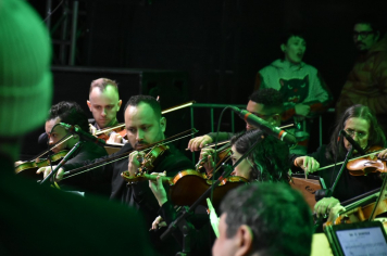 Foto - Botucatu 170 anos - Show Paulo Miklos + Orquestra Sinfônica Municipal de Botucatu + Orquestra Sinfônica Lyra Mojimiriana + Maestro Carlos Lima*