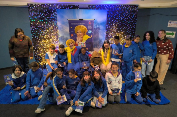Foto - Alunos da Rede Municipal participam do Projeto A Hora do Conto em Todos os Cantos
