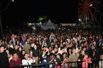 Foto - Botucatu 170 anos - Culto Campal e Show do cantor gospel Paulo Cesar Baruk
