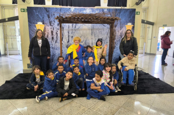 Foto - Alunos da Rede Municipal participam do Projeto A Hora do Conto em Todos os Cantos
