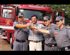 Corpo de Bombeiros recebe nova viatura