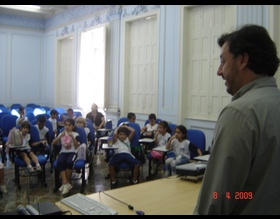 Gabinete recebe visita especial