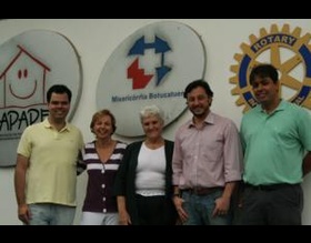 Deputado Bruno Covas visita entidades e promete auxílio à administração