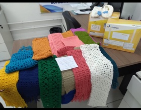 Fundo Social recebe doação de cachecóis do Pará