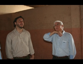 Secretário de Gestão Pública visita prédios para possível Poupatempo