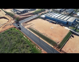 Distrito Industrial 4 recebe pavimentação asfáltica