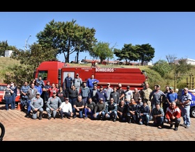 Defesa Civil e Corpo de Bombeiros realizaram treinamento de brigada contra incêndios