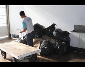 Secretário de Esportes e Lazer faz mutirão de limpeza no Ginásio Municipal