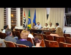 Prefeitura se reúne com Associações de Moradores
