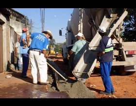 Prefeitura prepara ruas para receber asfalto