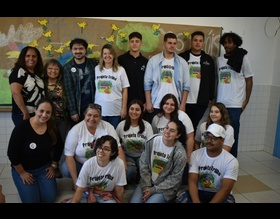 Equipe do Projeto Trilha Casa da Natureza da Unesp visita Trilha Ecológica na EMEFI Hernâni Donato