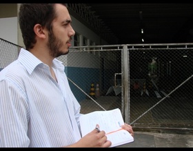 Juventude visita as escolas e discute a importância dos grêmios estudantis