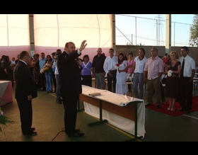 Escolas municipais realizam casamento coletivo