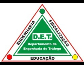 DET realiza colocação de placas informativas e pintura de solo