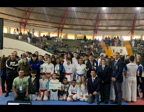 Karatecas de Botucatu conquistam 33 medalhas