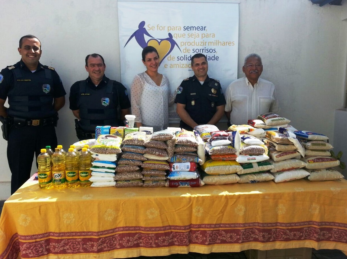 Fundo Social recebe mais de 200 kg em alimentos doados em Passeio Ciclístico