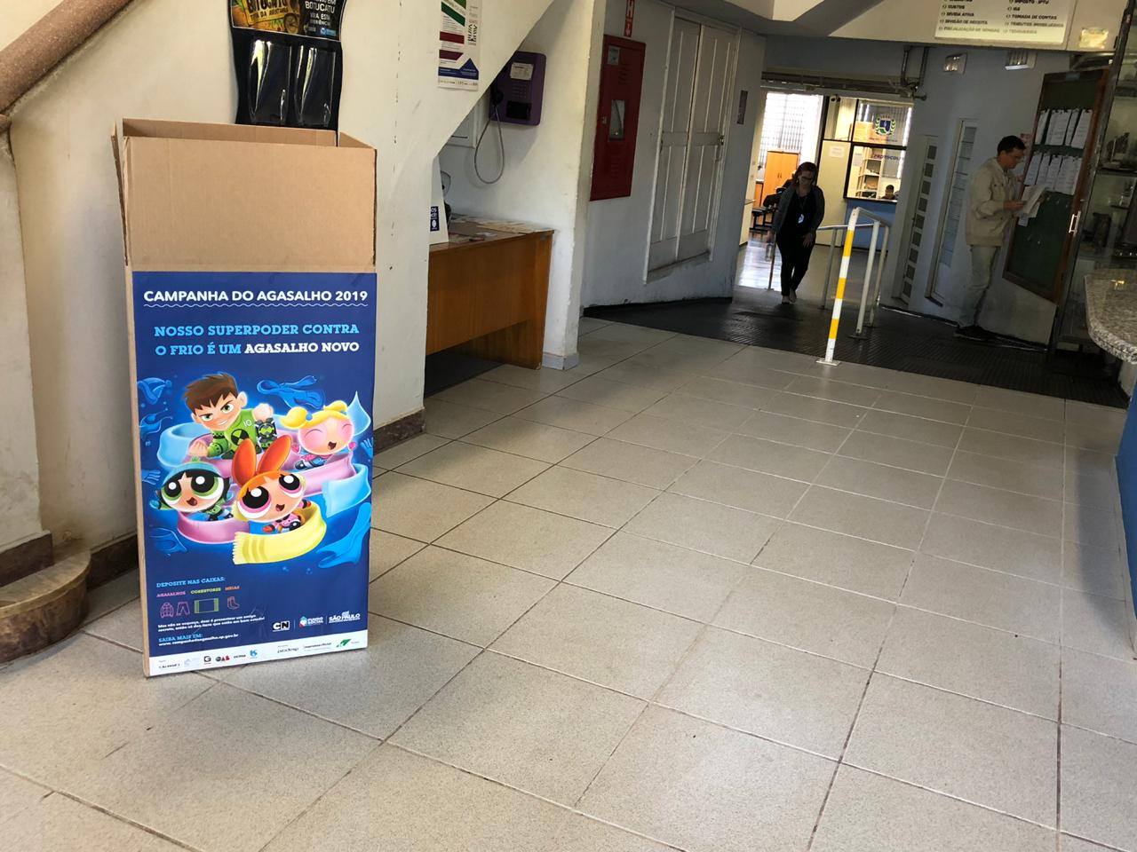 Caixas coletoras da Campanha do Agasalho já estão espalhadas pela Cidade
