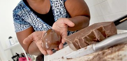 Fundo Social inicia Oficina de Ovos de Póscoa