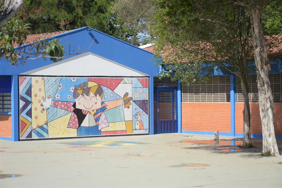 Escolas Municipais passam por manutenção e recebem nova pintura