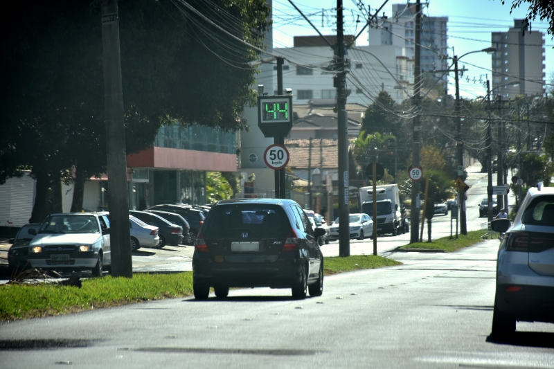 Lombadas eletrónicas são instaladas em Botucatu