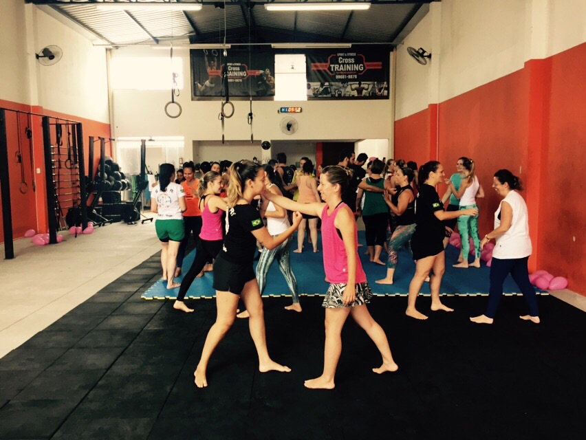 Aulão de Defesa Pessoal reúne mais de 70 participantes