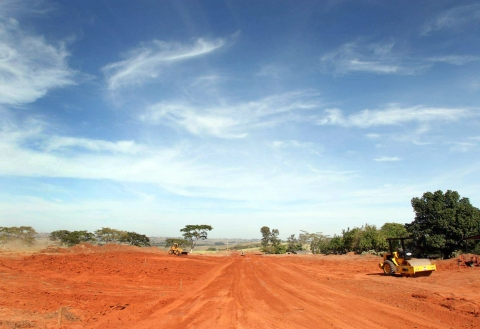 Botucatu e Pratânia querem melhorias na estrada do Monte Alegre