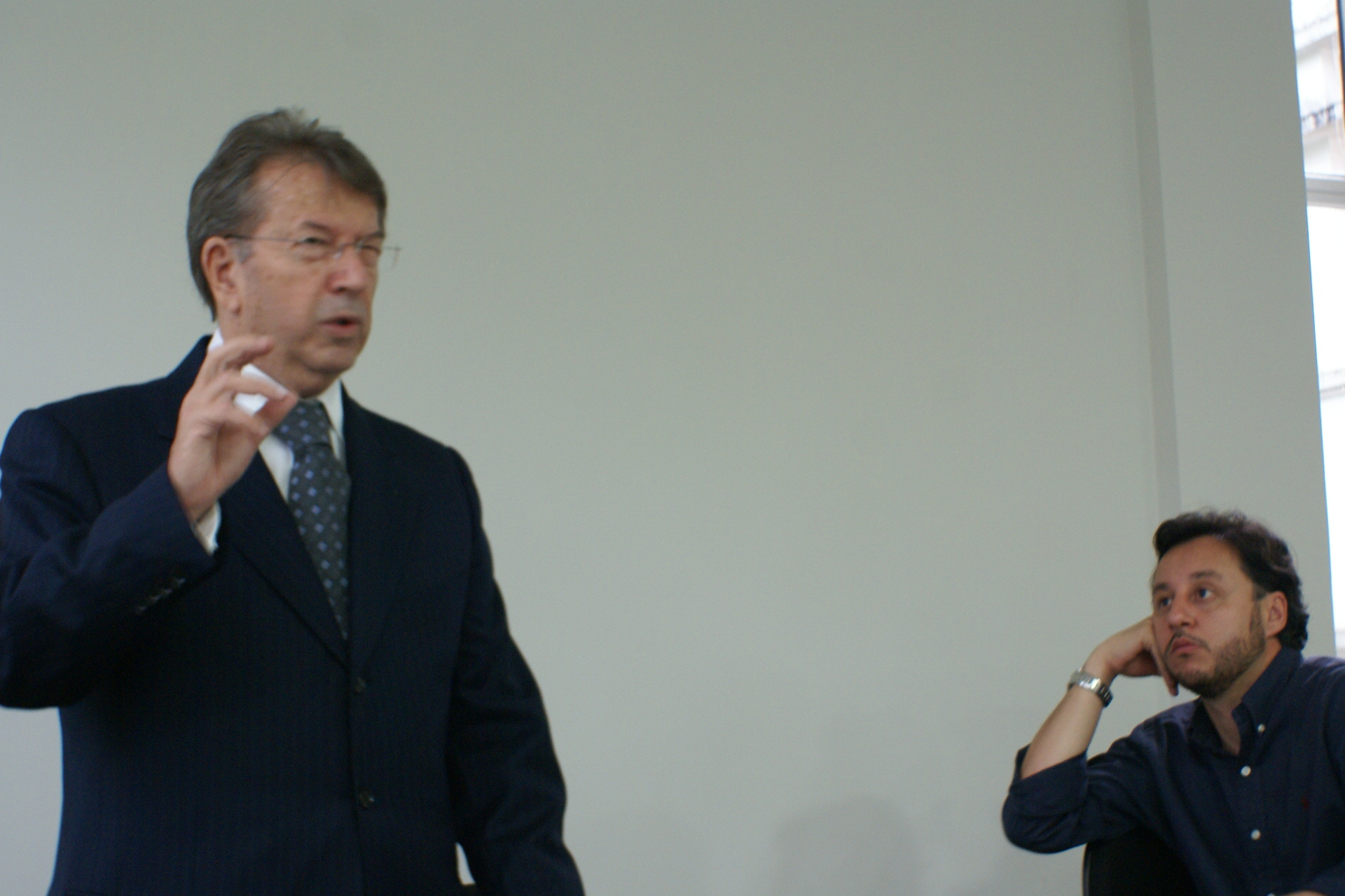 Instituto apresenta anteprojeto de Lei para reforma Administrativa