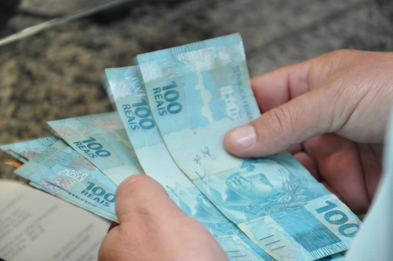Prefeitura investirá R$28 milhões com pagamento de salário, 13º antecipado e vale em dobro