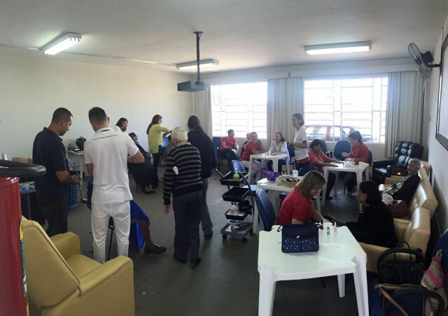 Grupo Demolay realiza atividades de integração com idosos do Aconchego