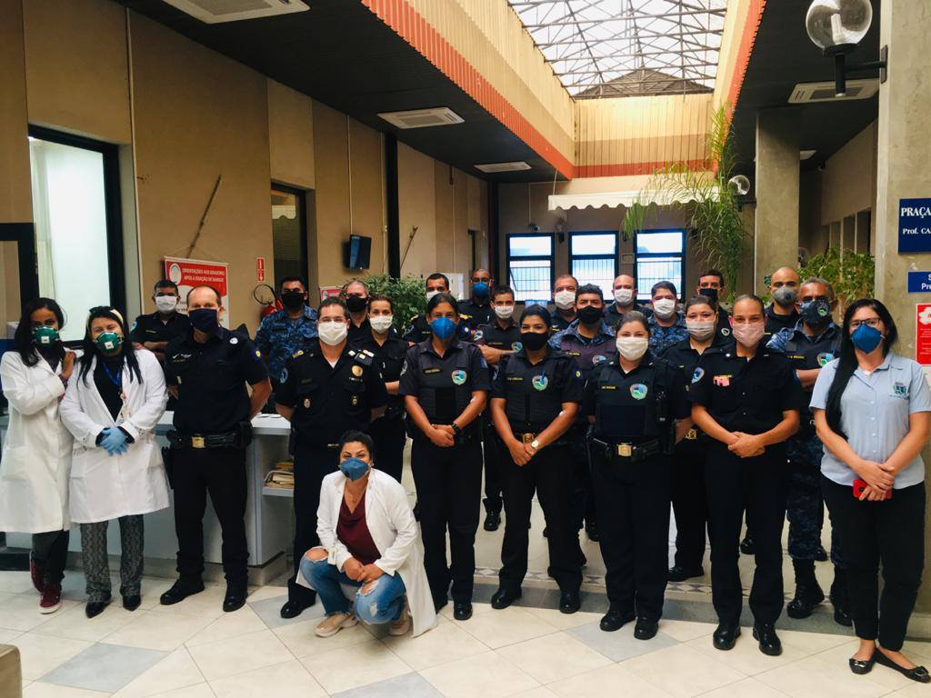 GCM realiza doação de sangue no Hemocentro do HC