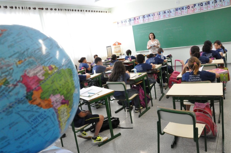 Escolas municipais entram em férias no dia 22 de dezembro