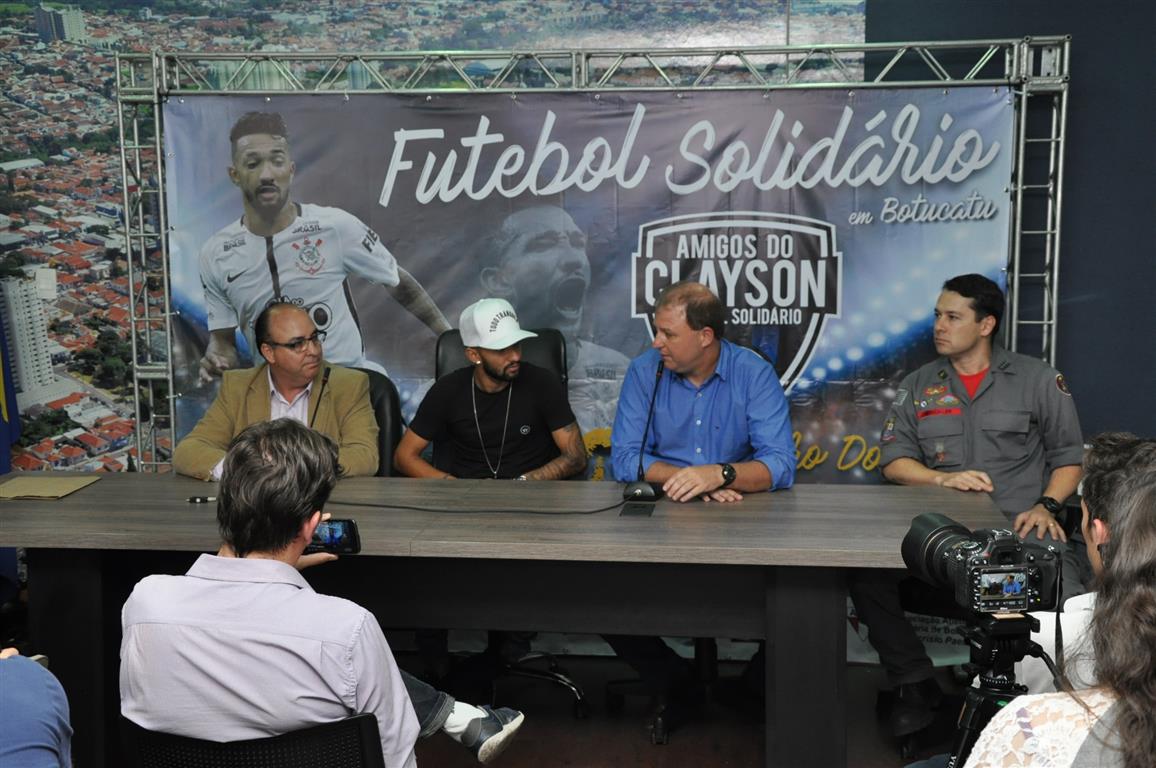 Clayson do Corinthians fará jogo beneficente em Botucatu
