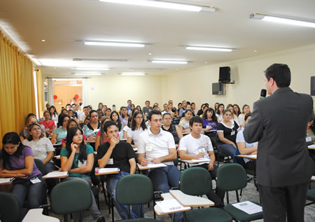 Funcionários do Poupatempo Botucatu iniciam treinamentos