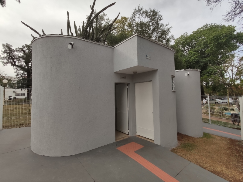 Prefeitura conclui reforma de banheiros públicos