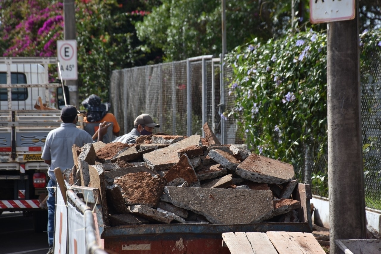 Começam as obras de revitalização da Rua Major Matheus