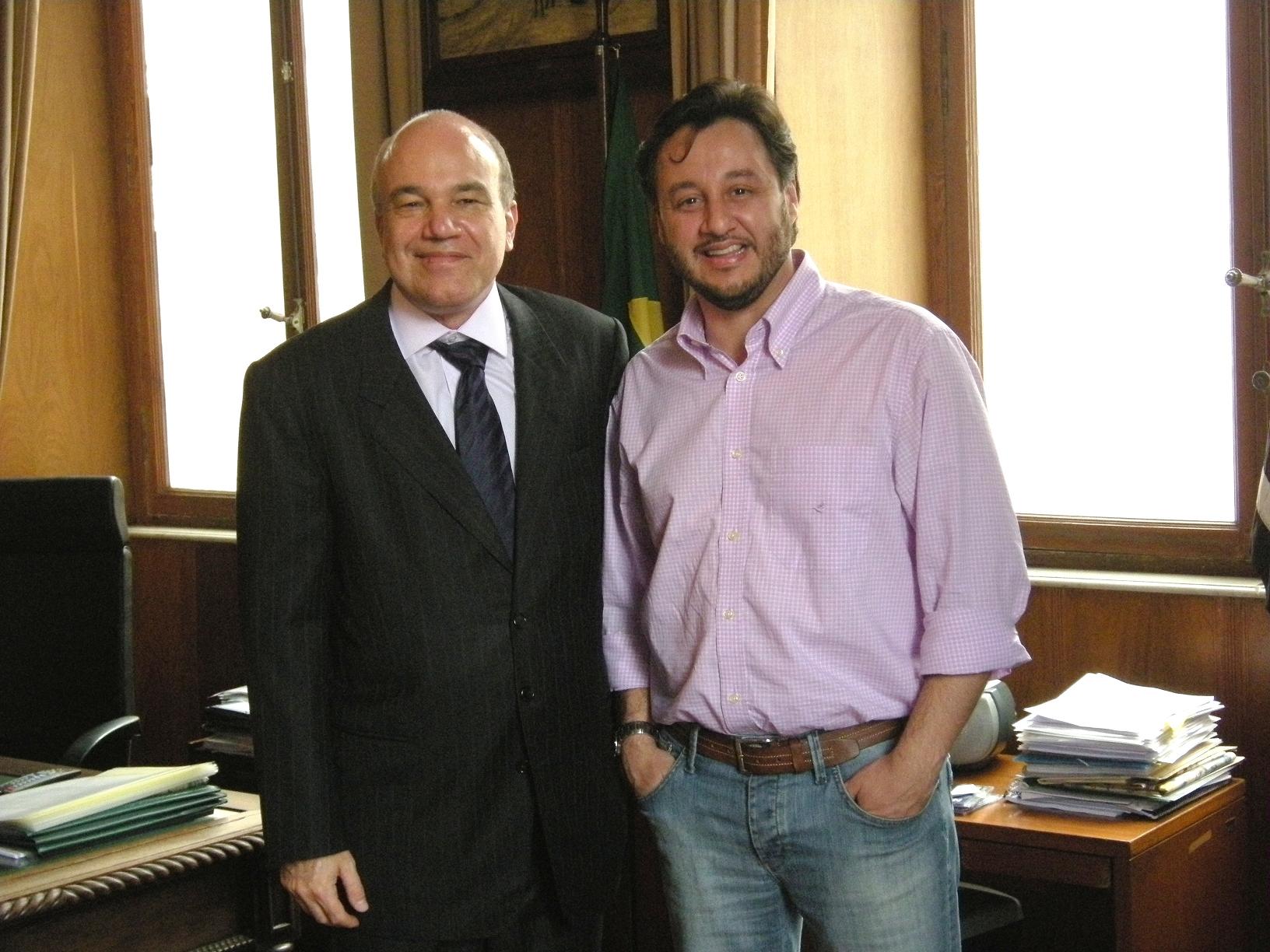 Prefeito busca recursos para construir Hospital Veterinário para animais silvestres