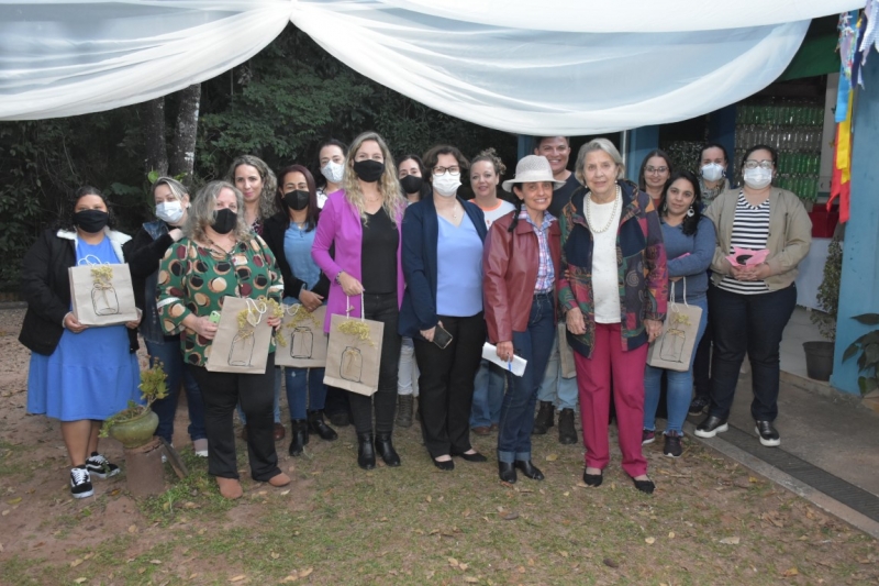 Escola do Meio Ambiente realiza premiação de projetos ambientais
