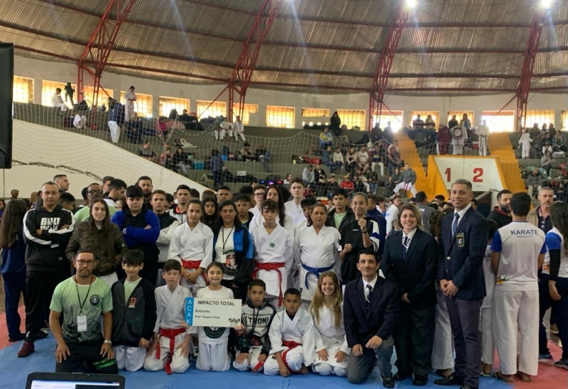 Karatecas de Botucatu conquistam 33 medalhas